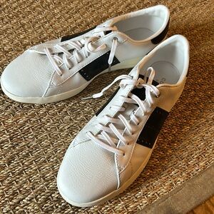 Cole Haan men’s Grand Series Sneakers size 12- new